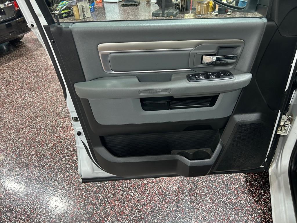 RAM 1500 Classic Big Horn 4x2 Crew Cab 6'4" Box 2019