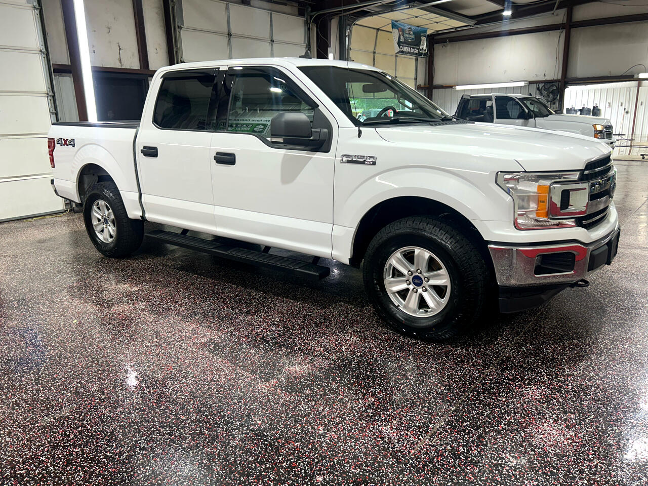 Ford F-150 King Ranch 4WD SuperCrew 5.5' Box 2019 Ford F-150 King Ranch 4WD SuperCrew 5.5' Box 2019