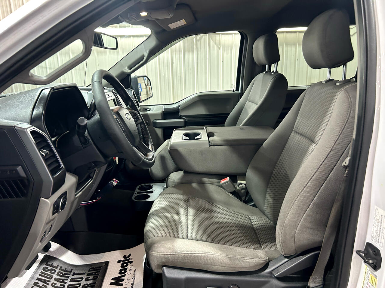 Ford F-150 King Ranch 4WD SuperCrew 5.5' Box 2019 Ford F-150 King Ranch 4WD SuperCrew 5.5' Box 2019