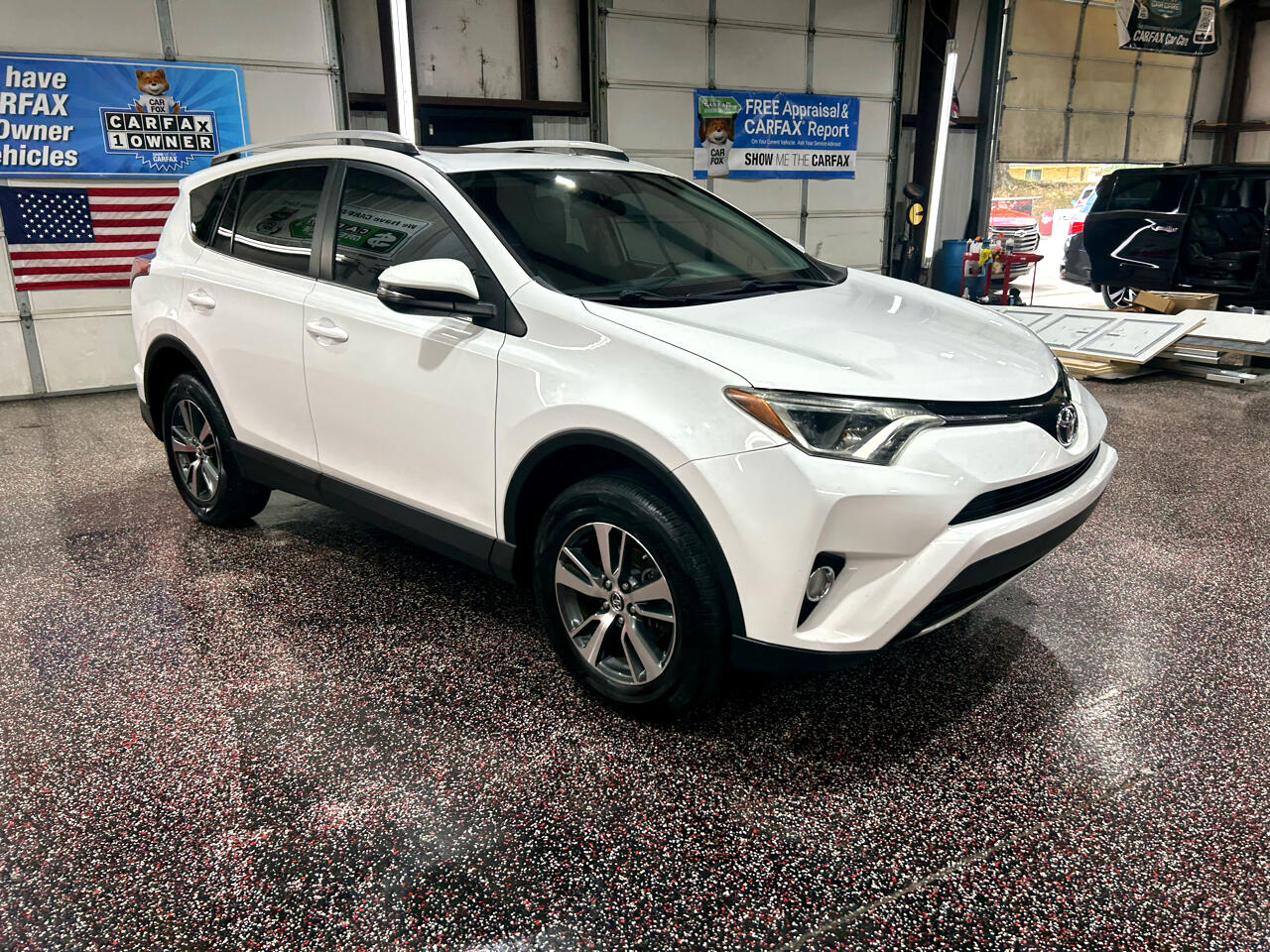 Toyota RAV4 FWD 4dr XLE (Natl) 2016 Toyota RAV4 FWD 4dr XLE (Natl) 2016