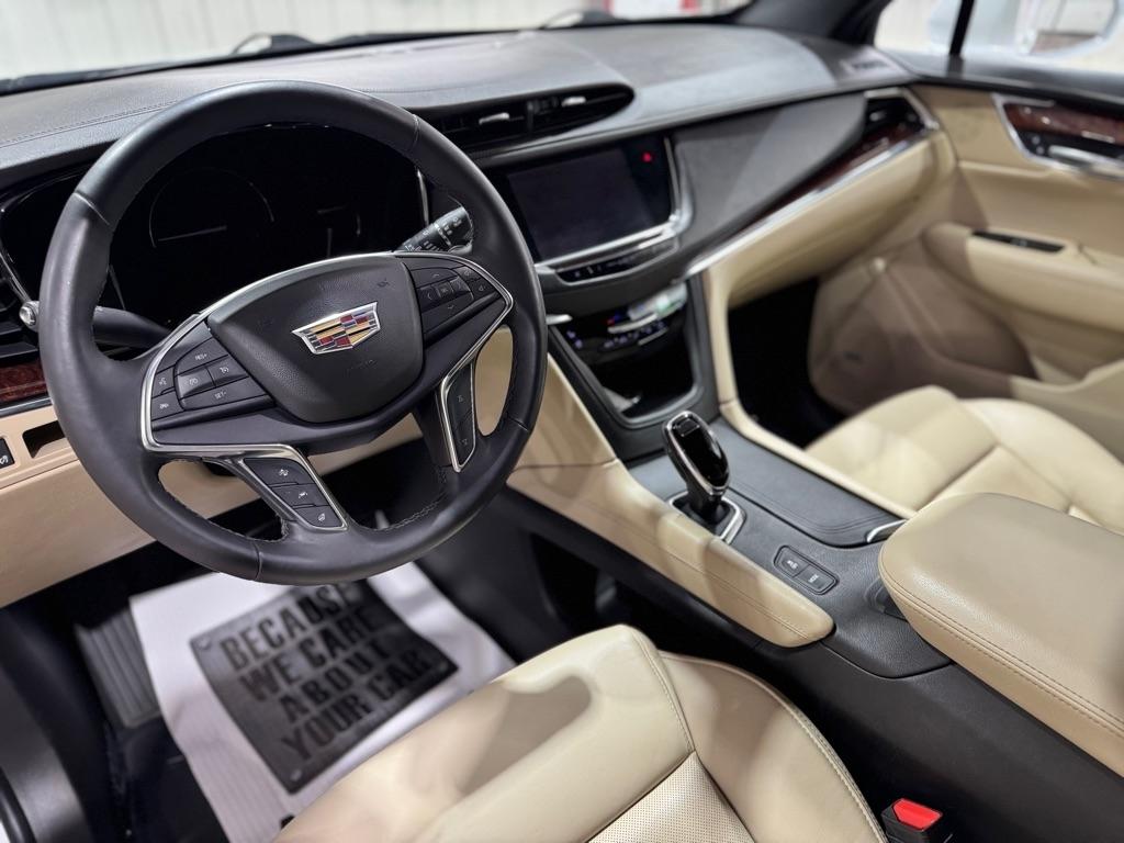Cadillac XT5 FWD 4dr Premium Luxury 2018