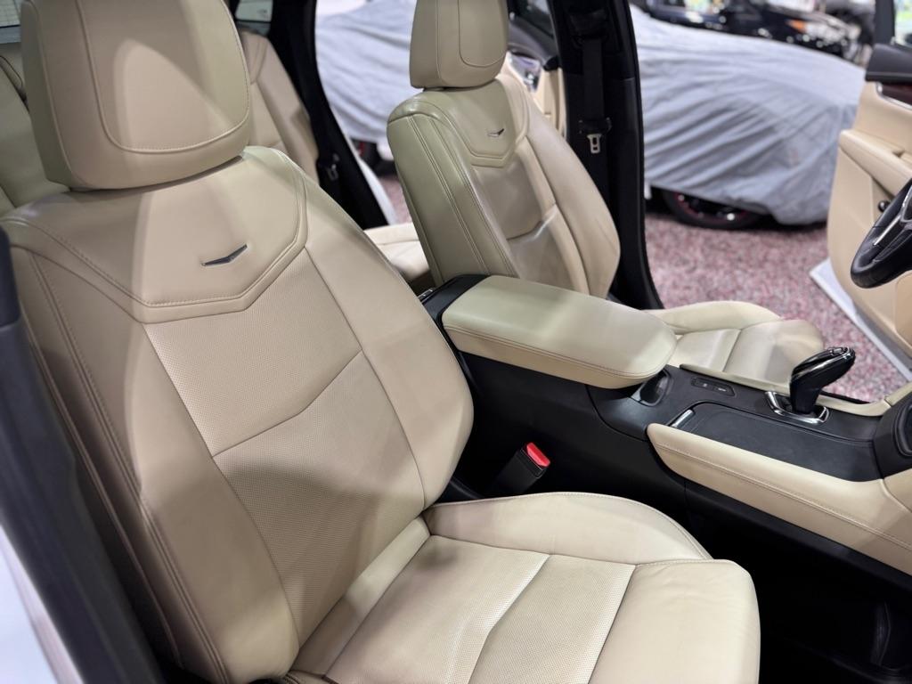 Cadillac XT5 FWD 4dr Premium Luxury 2018