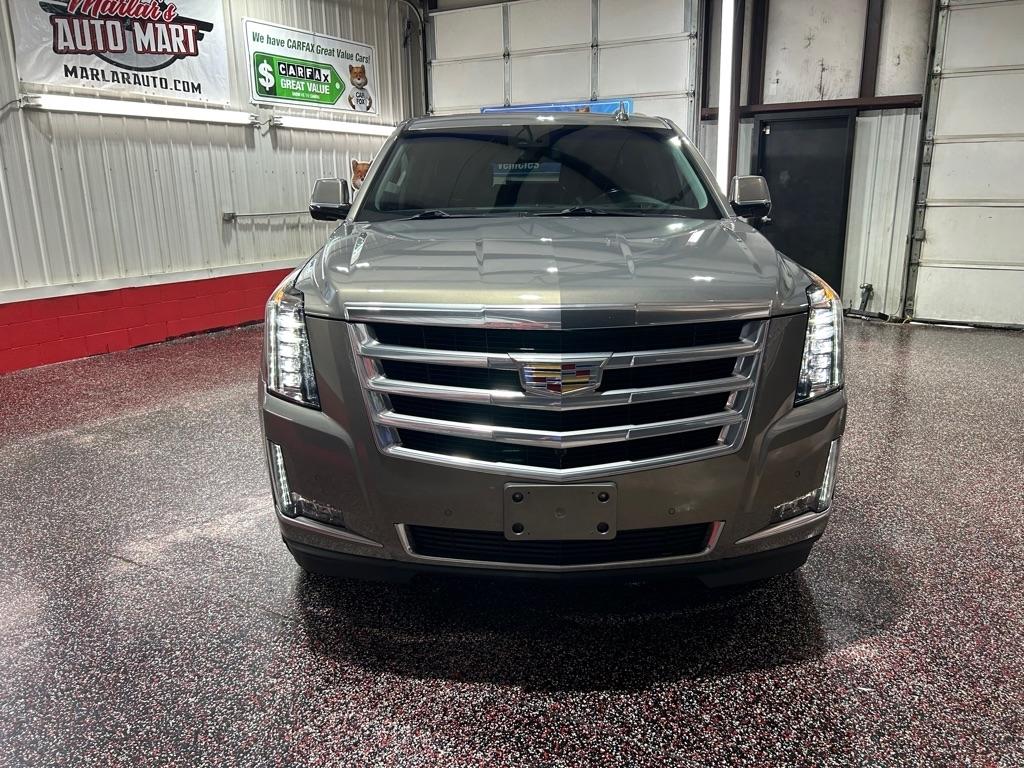 Cadillac Escalade ESV 4WD 4dr Luxury 2019