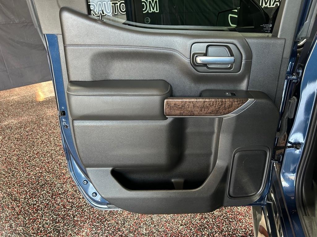 GMC Sierra 1500 4WD Crew Cab 147" Denali 2021