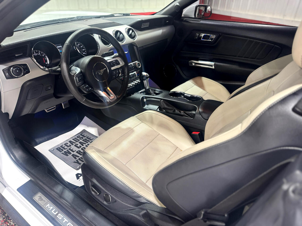 Ford Mustang 2dr Conv EcoBoost Premium 2015 Ford Mustang 2dr Conv EcoBoost Premium 2015