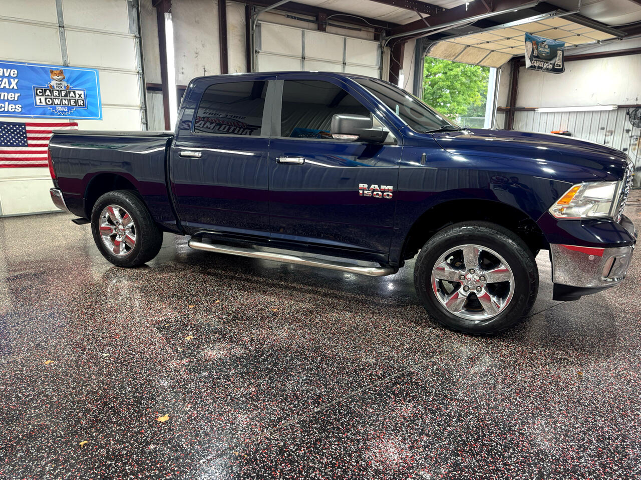 RAM 1500 4WD Crew Cab 140.5" Big Horn 2016 RAM 1500 4WD Crew Cab 140.5" Big Horn 2016