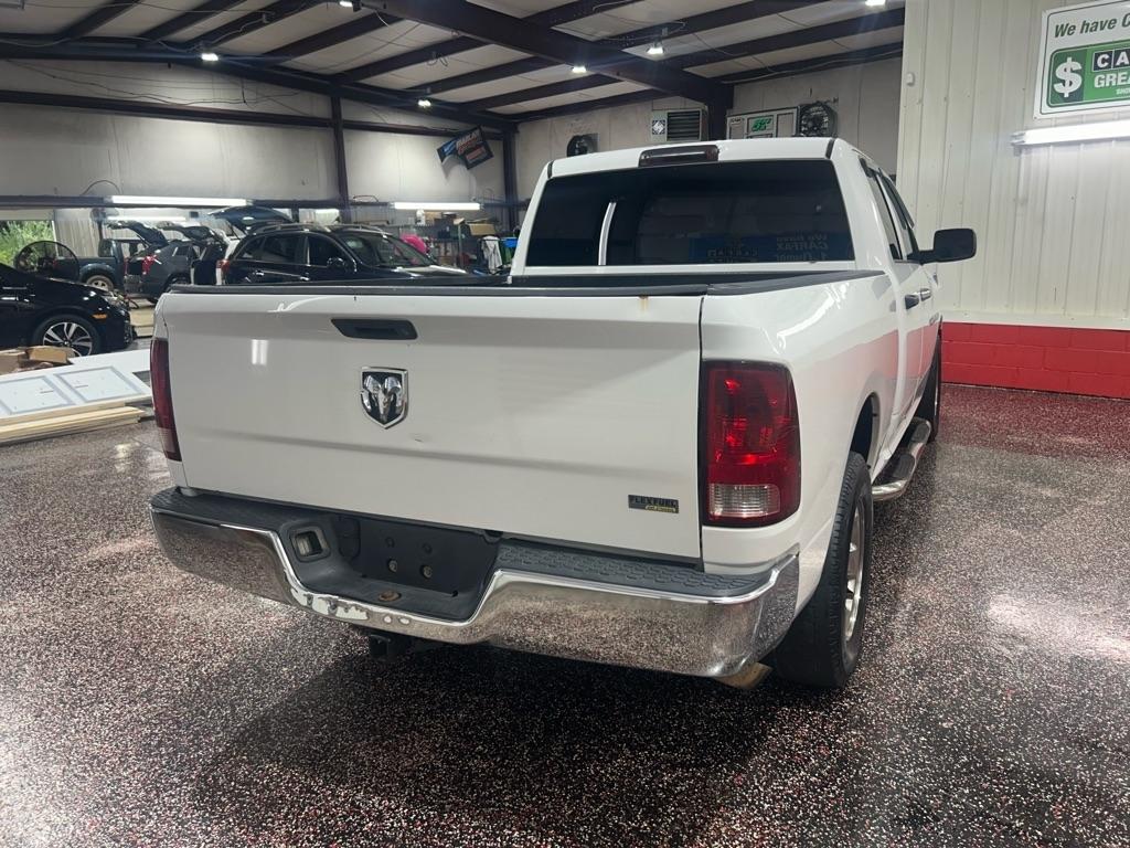 Dodge 1500 2WD Quad Cab 140.5" ST 2011