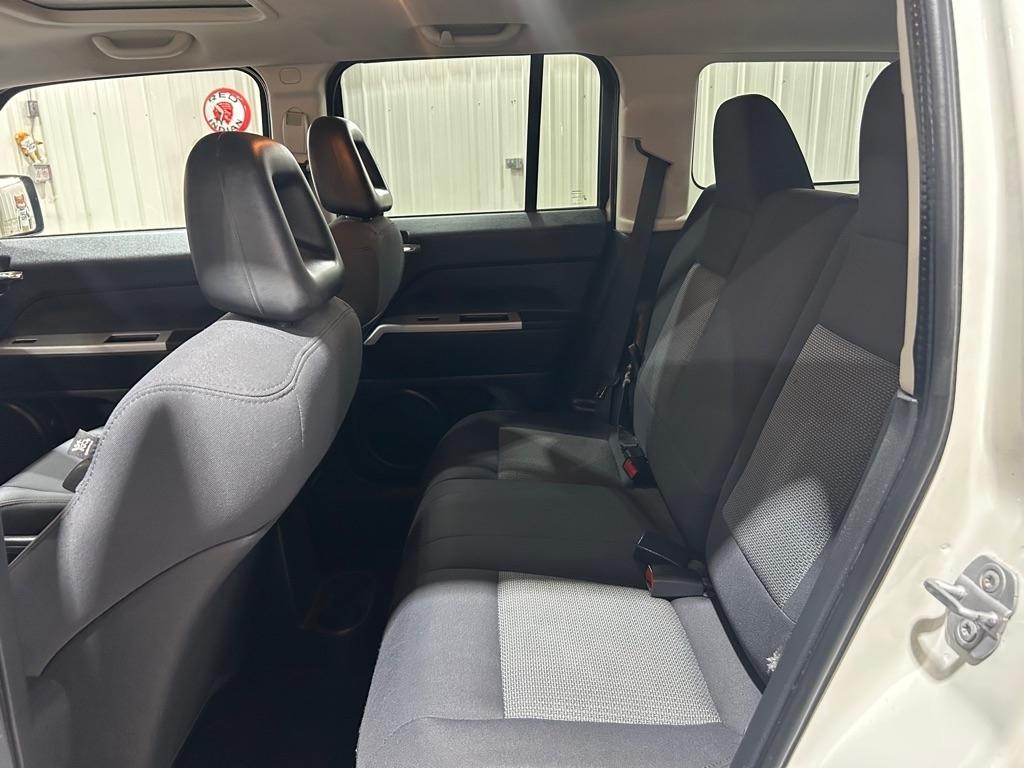 Jeep Patriot FWD 4dr Sport 2008