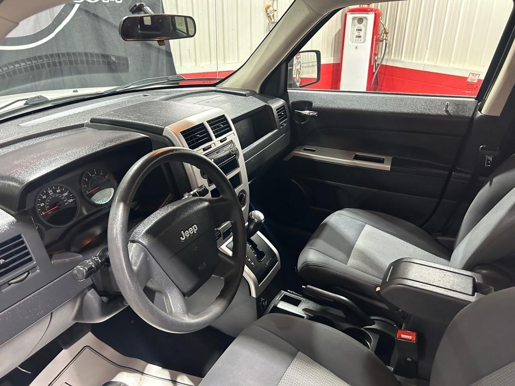 Jeep Patriot FWD 4dr Sport 2008