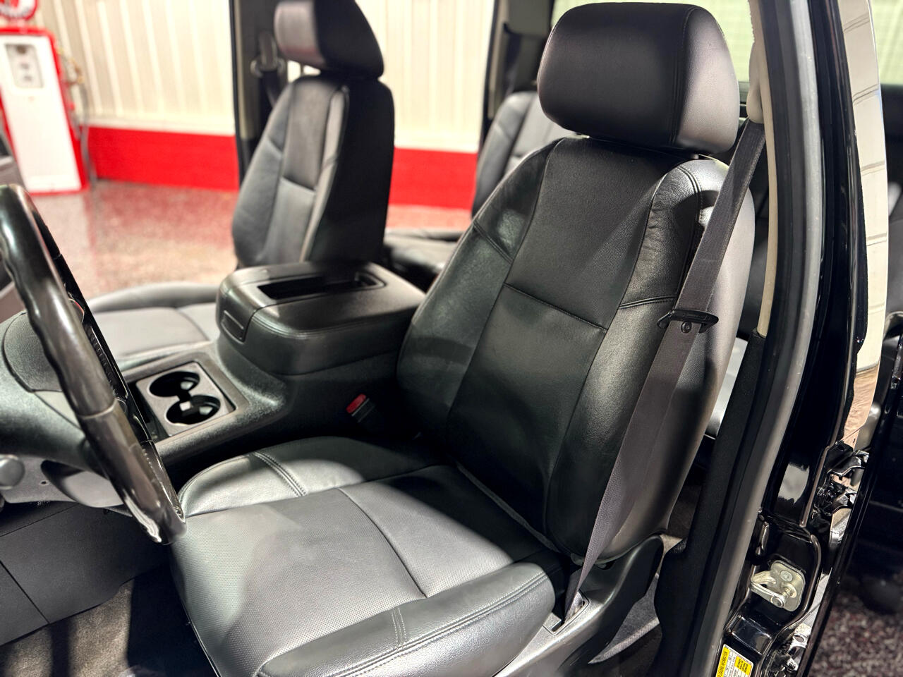 Chevrolet Silverado 1500 2WD Crew Cab 143.5" LTZ 2013