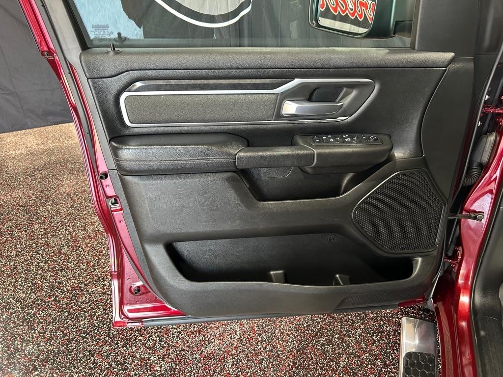 RAM 1500 Big Horn/Lone Star 4x4 Crew Cab 5'7" Box 2019