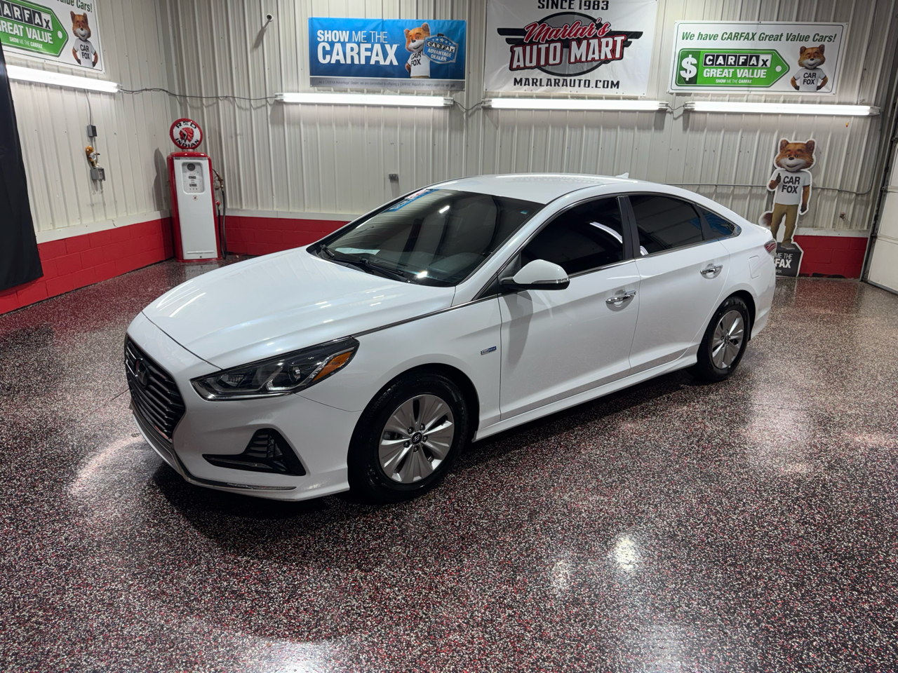 Hyundai Sonata Hybrid SE 2.0L 2019 Hyundai Sonata Hybrid SE 2.0L 2019