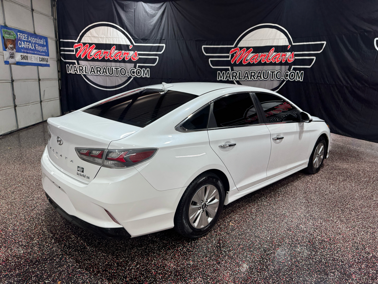 Hyundai Sonata Hybrid SE 2.0L 2019 Hyundai Sonata Hybrid SE 2.0L 2019