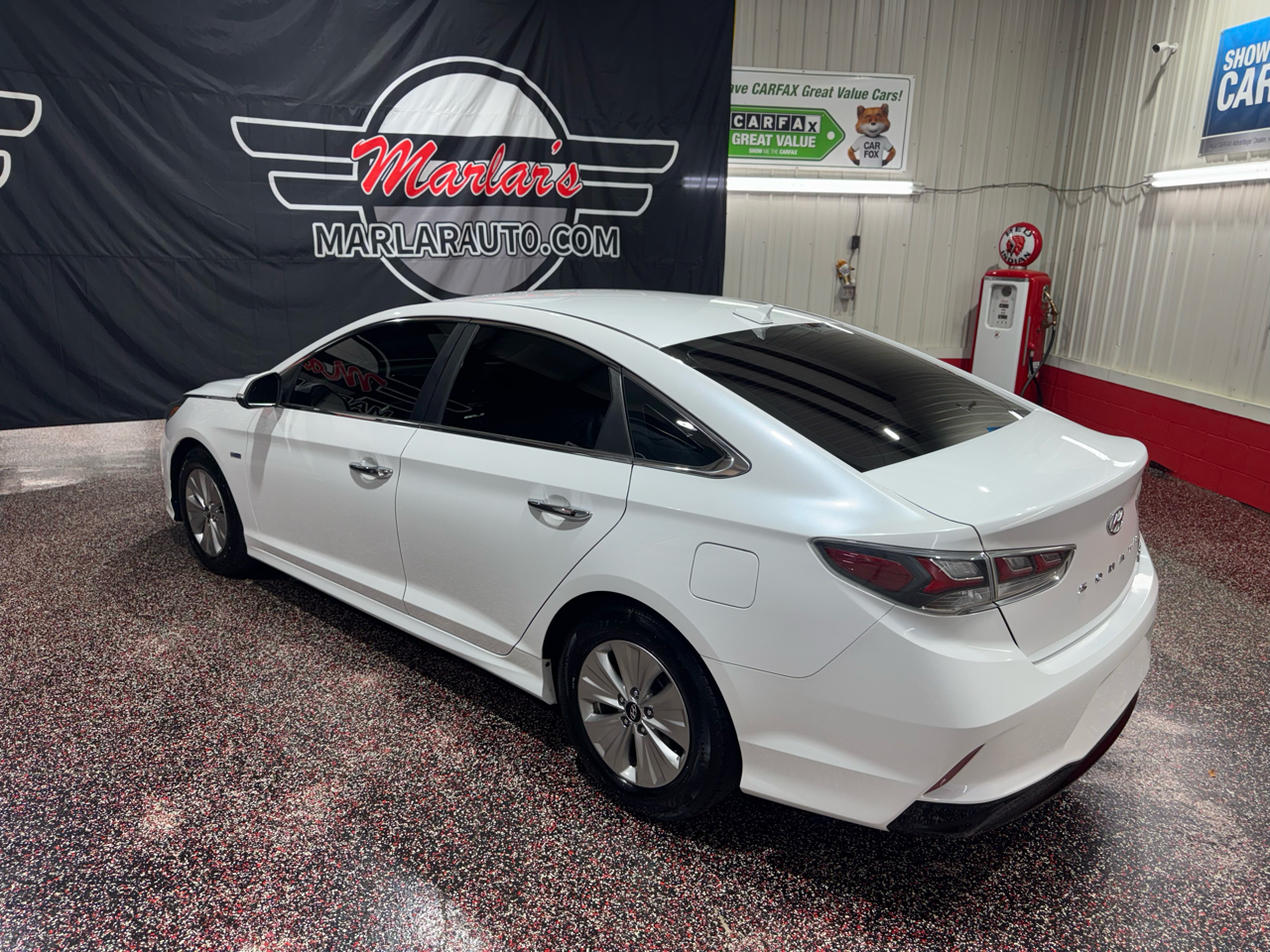 Hyundai Sonata Hybrid SE 2.0L 2019 Hyundai Sonata Hybrid SE 2.0L 2019