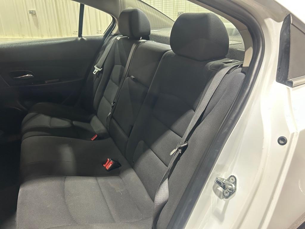 Chevrolet Cruze Limited 4dr Sdn Auto LT w/1LT 2016