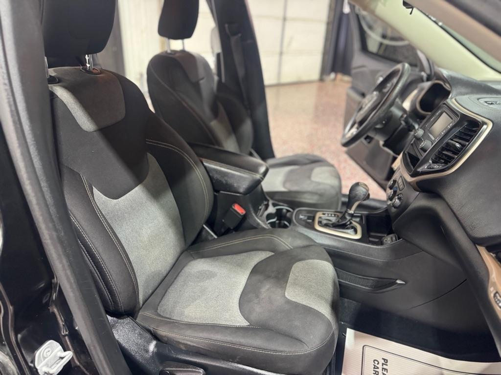 Jeep Cherokee Sport FWD 2017