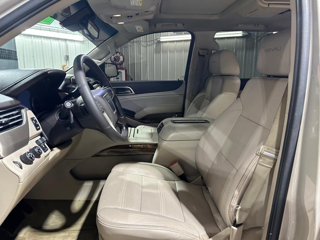 GMC Yukon 4WD 4dr Denali 2015