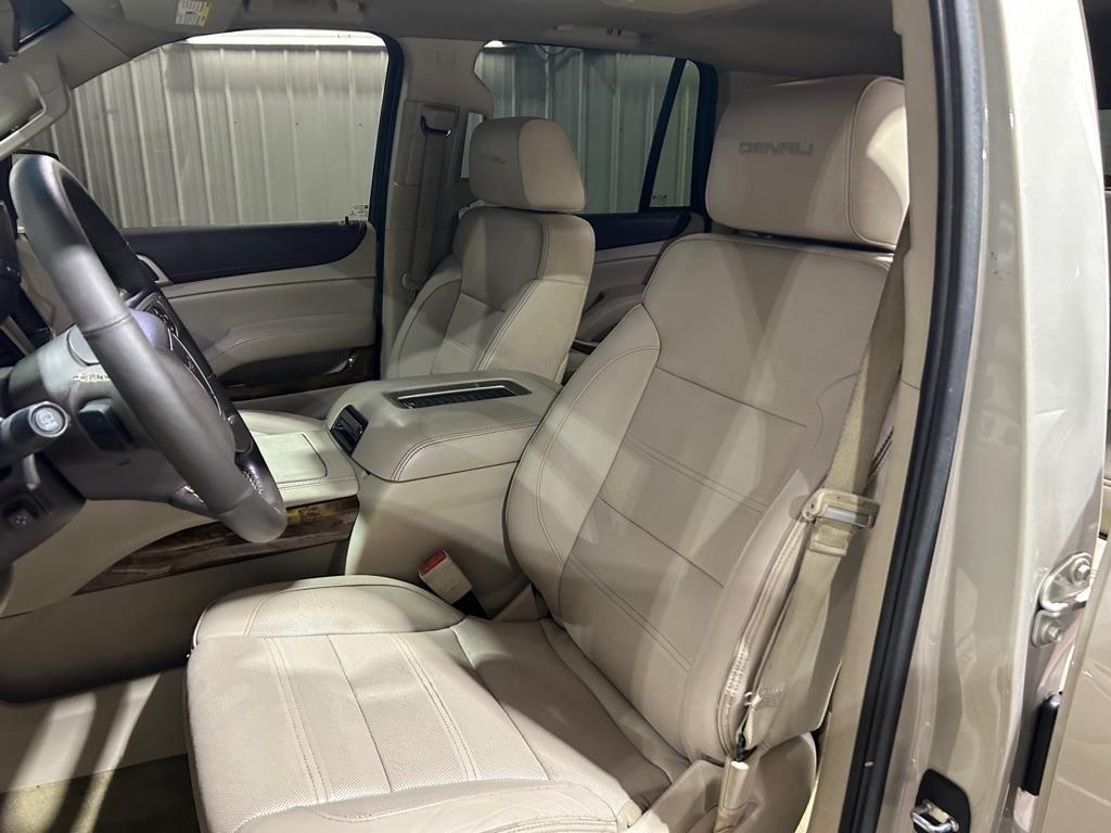 GMC Yukon 4WD 4dr Denali 2015