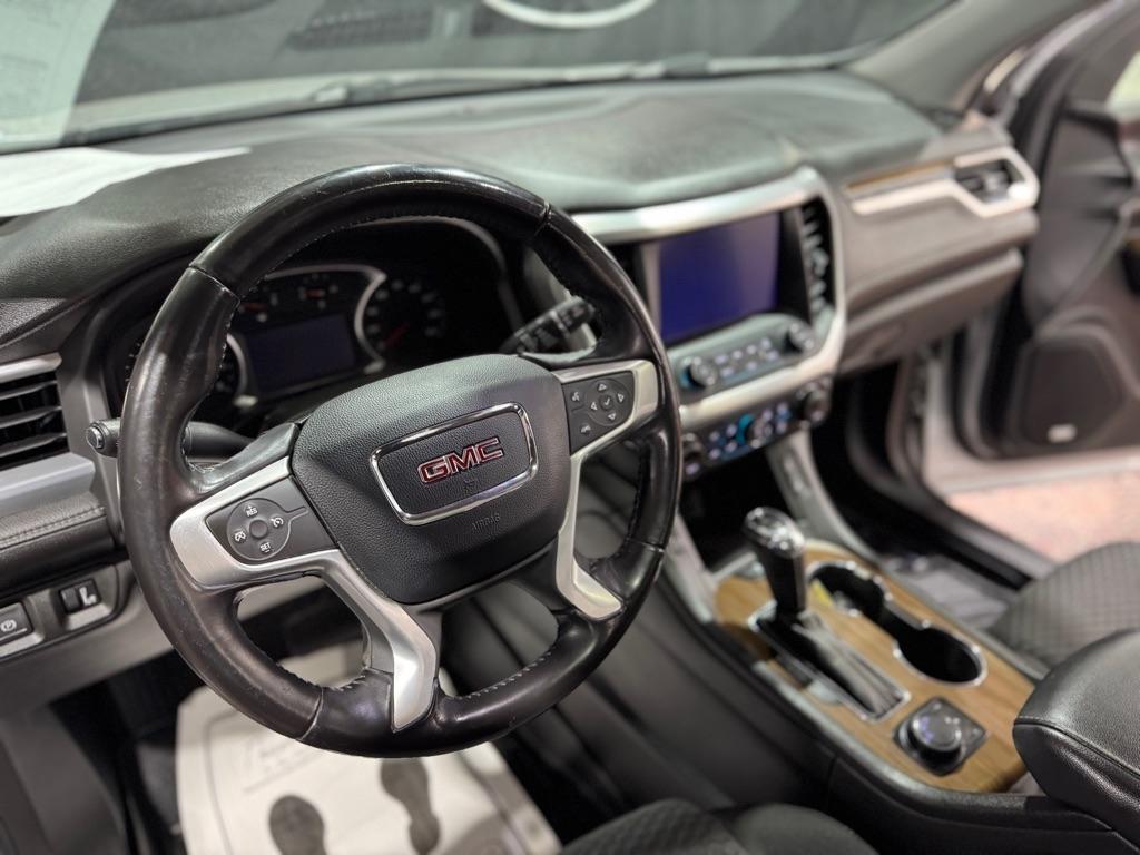 GMC Acadia FWD 4dr SLE w/SLE-2 2018