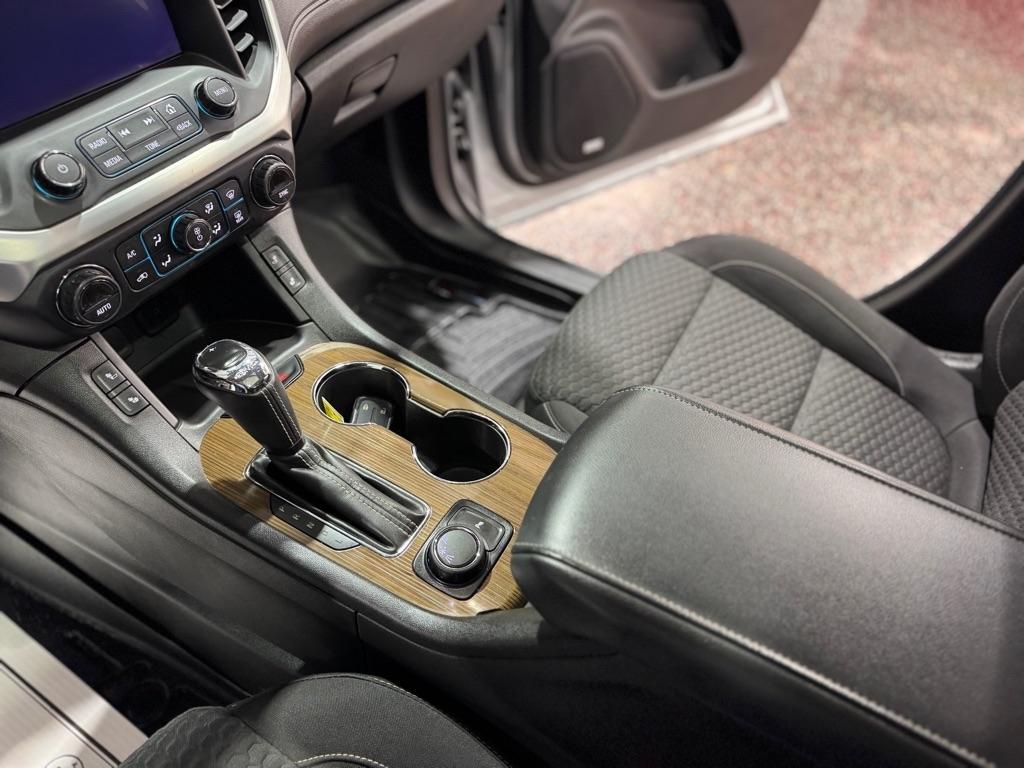 GMC Acadia FWD 4dr SLE w/SLE-2 2018