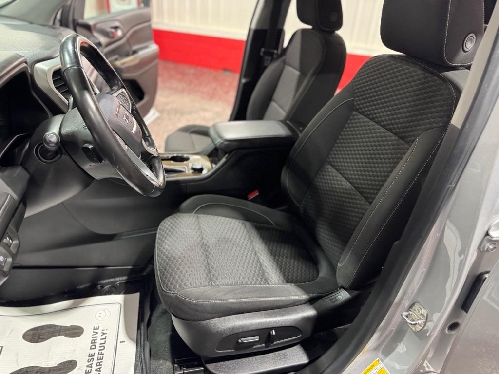 GMC Acadia FWD 4dr SLE w/SLE-2 2018