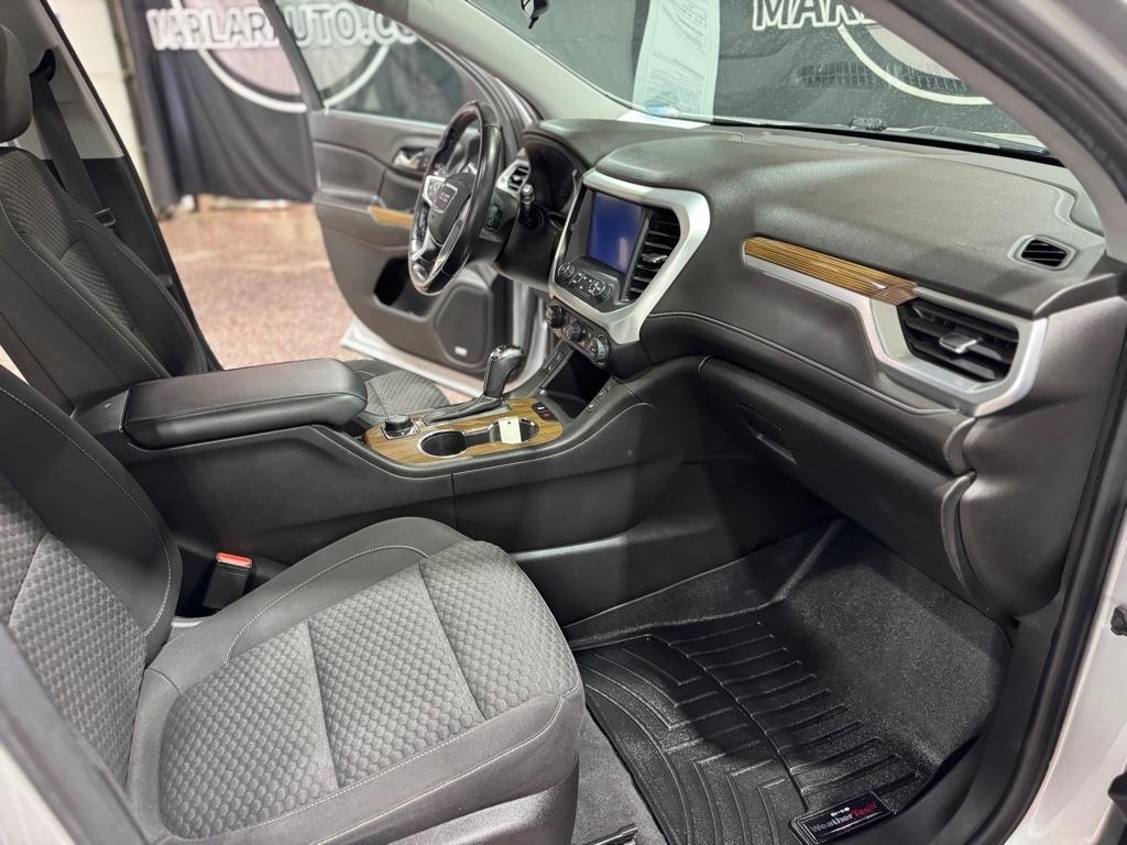 GMC Acadia FWD 4dr SLE w/SLE-2 2018