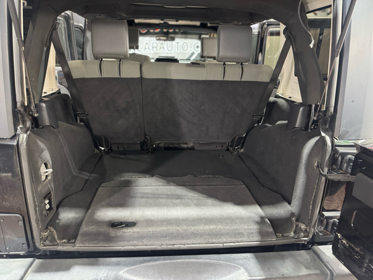 Jeep Wrangler Unlimited 4WD 4dr Sport 2010 Jeep Wrangler Unlimited 4WD 4dr Sport 2010