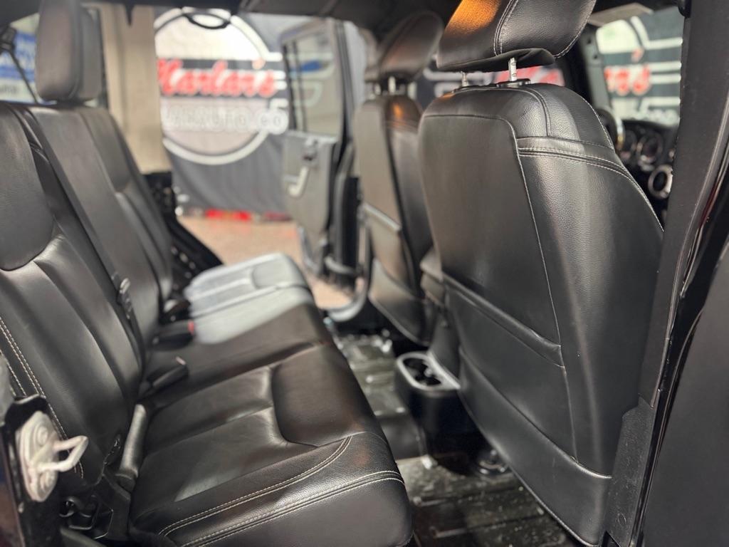 Jeep Wrangler Unlimited 4WD 4dr Rubicon Hard Rock 2015