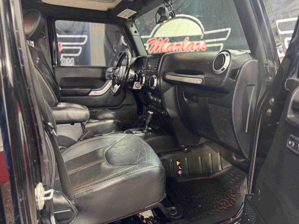 Jeep Wrangler Unlimited 4WD 4dr Rubicon Hard Rock 2015