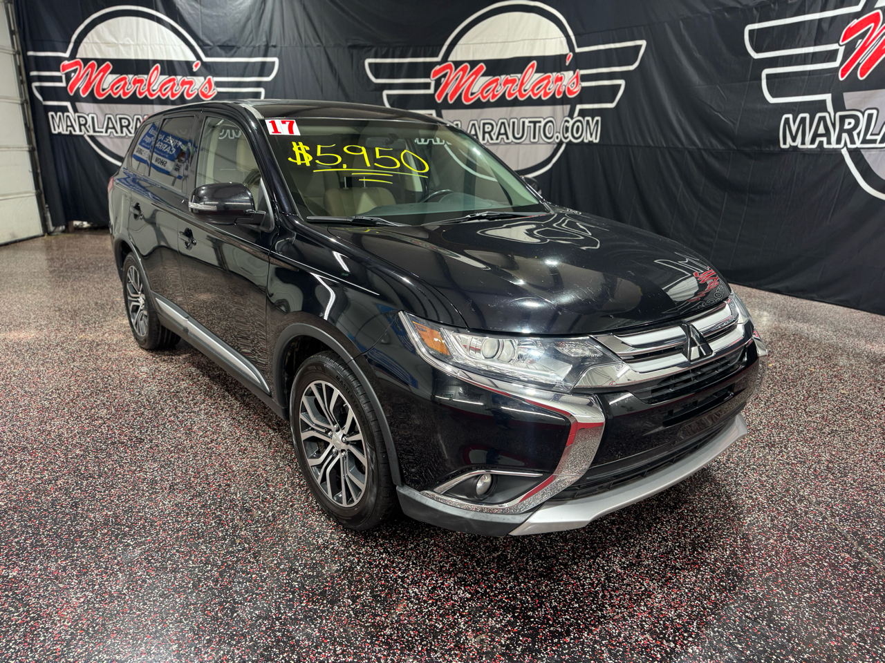Mitsubishi Outlander SEL FWD 2017
