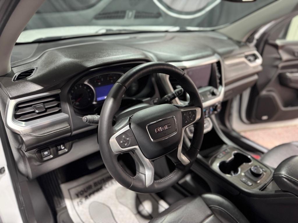 GMC Acadia AWD 4dr SLT 2020