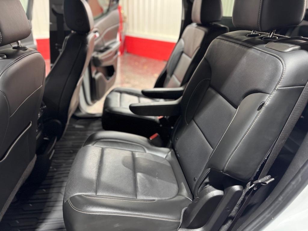 GMC Acadia AWD 4dr SLT 2020