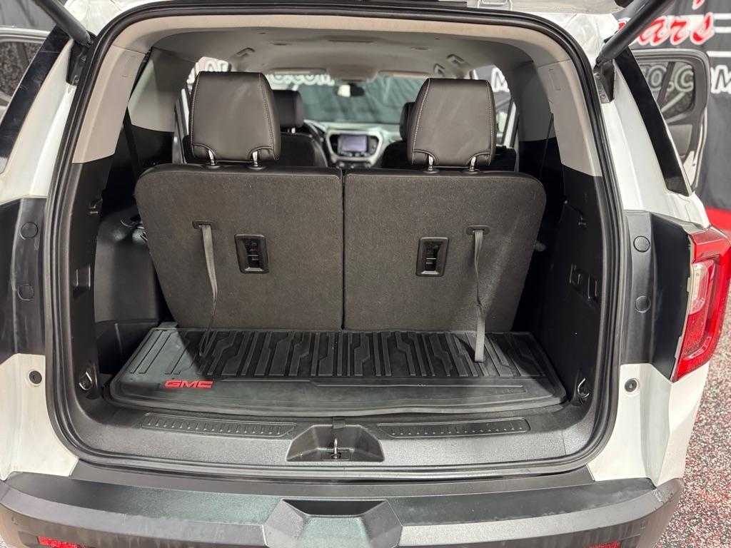 GMC Acadia AWD 4dr SLT 2020