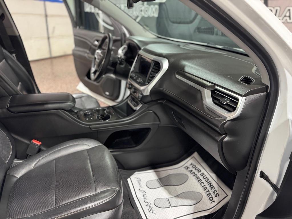 GMC Acadia AWD 4dr SLT 2020