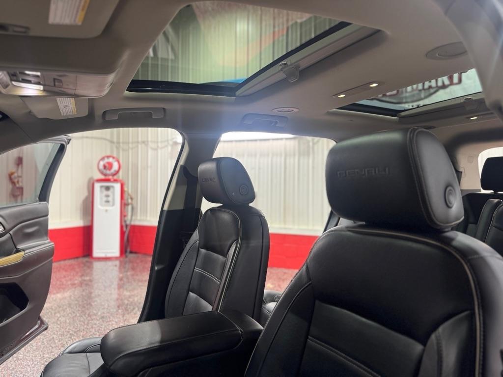 GMC Acadia AWD 4dr Denali 2018