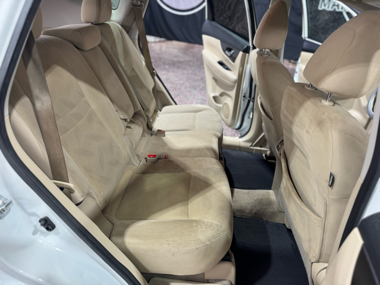 Nissan Rogue AWD 4dr SV 2015