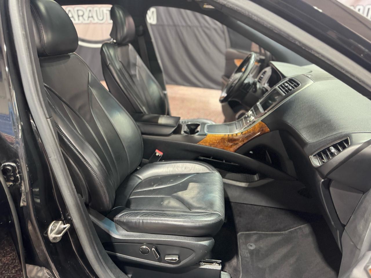 Lincoln MKX AWD 4dr Reserve 2016