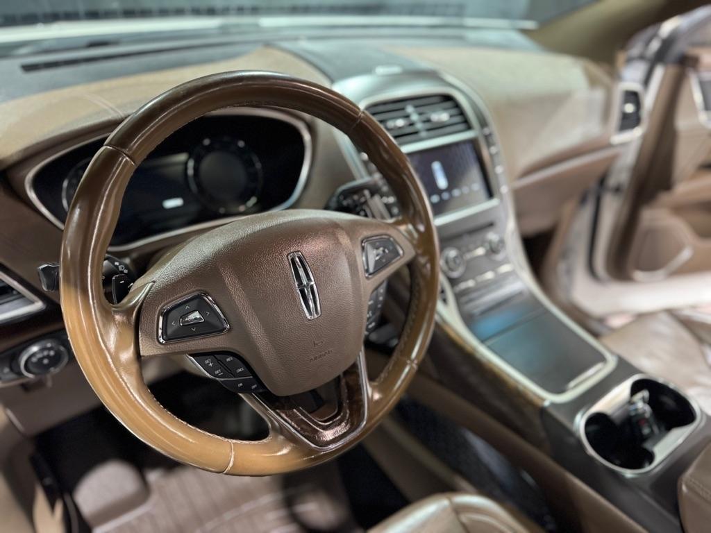 Lincoln MKX AWD 4dr Reserve 2016