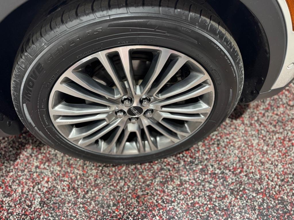 Lincoln MKX AWD 4dr Reserve 2016