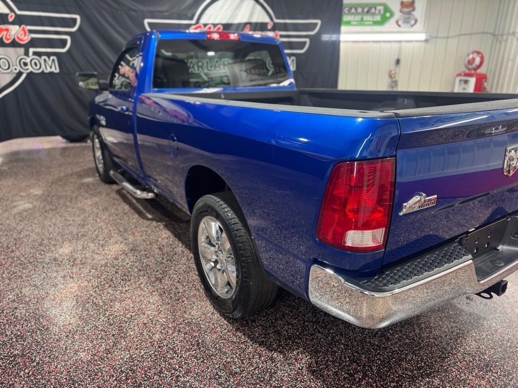 RAM 1500 4WD Reg Cab 140.5" Big Horn 2016