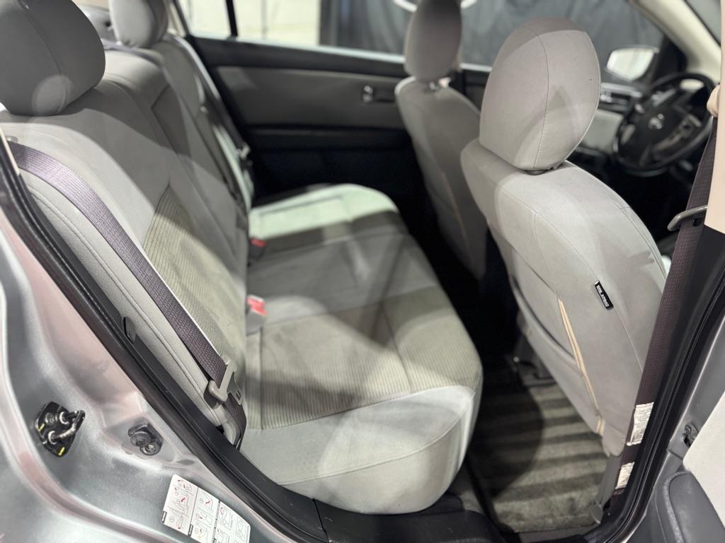 Nissan Sentra 4dr Sdn I4 CVT 2.0 SL 2010