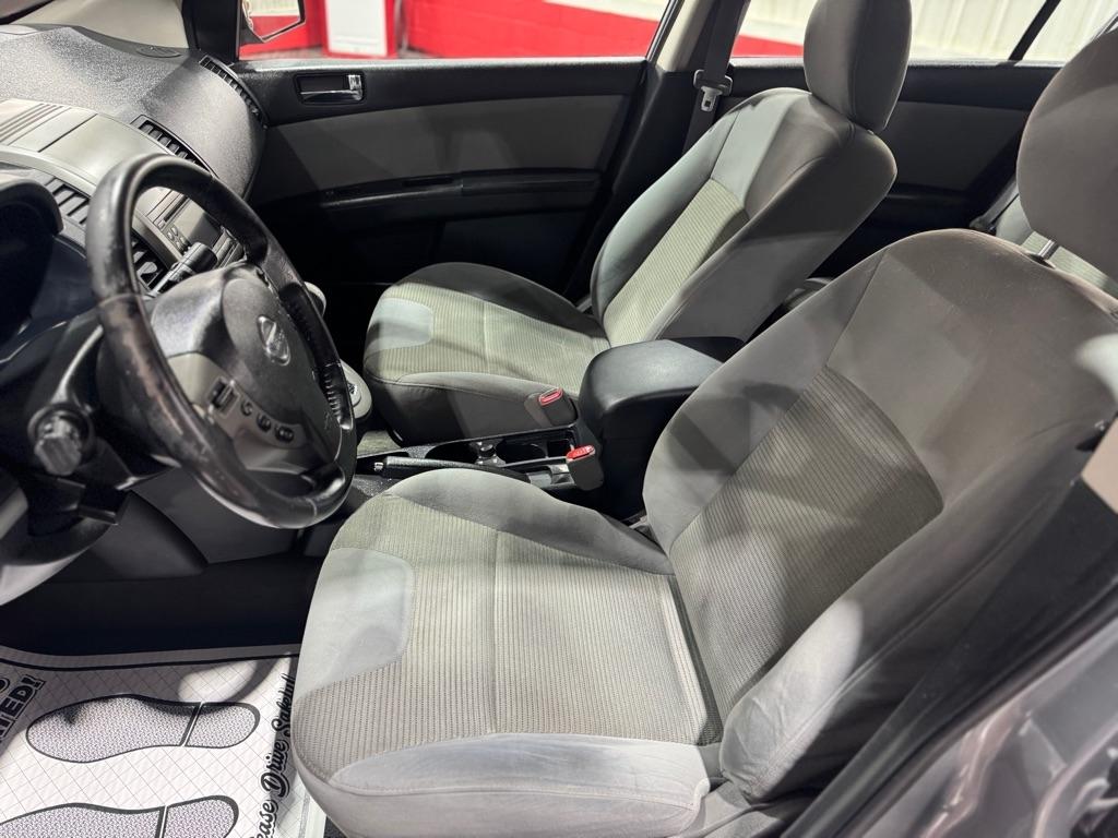 Nissan Sentra 4dr Sdn I4 CVT 2.0 SL 2010