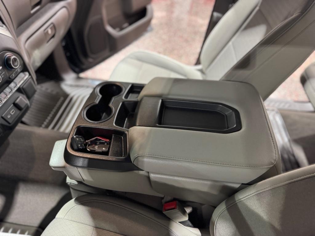 Chevrolet Silverado 1500 2WD Crew Cab 147" LT 2019