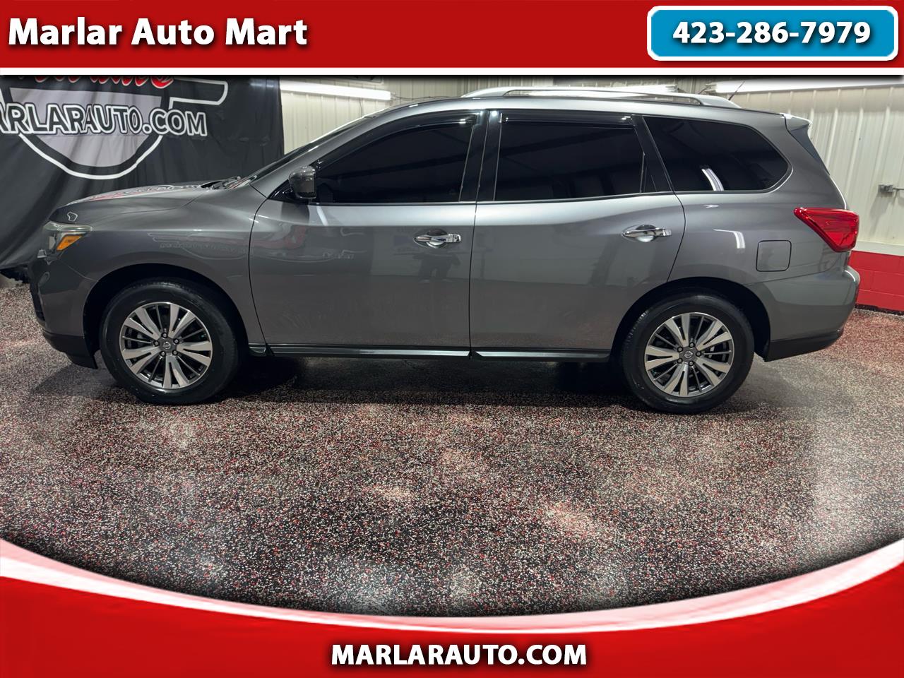 2017 Nissan Pathfinder S's photo