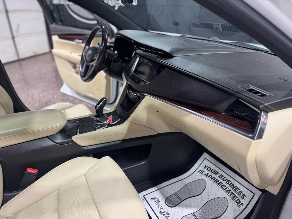 Cadillac XT5 FWD 4dr Luxury 2017