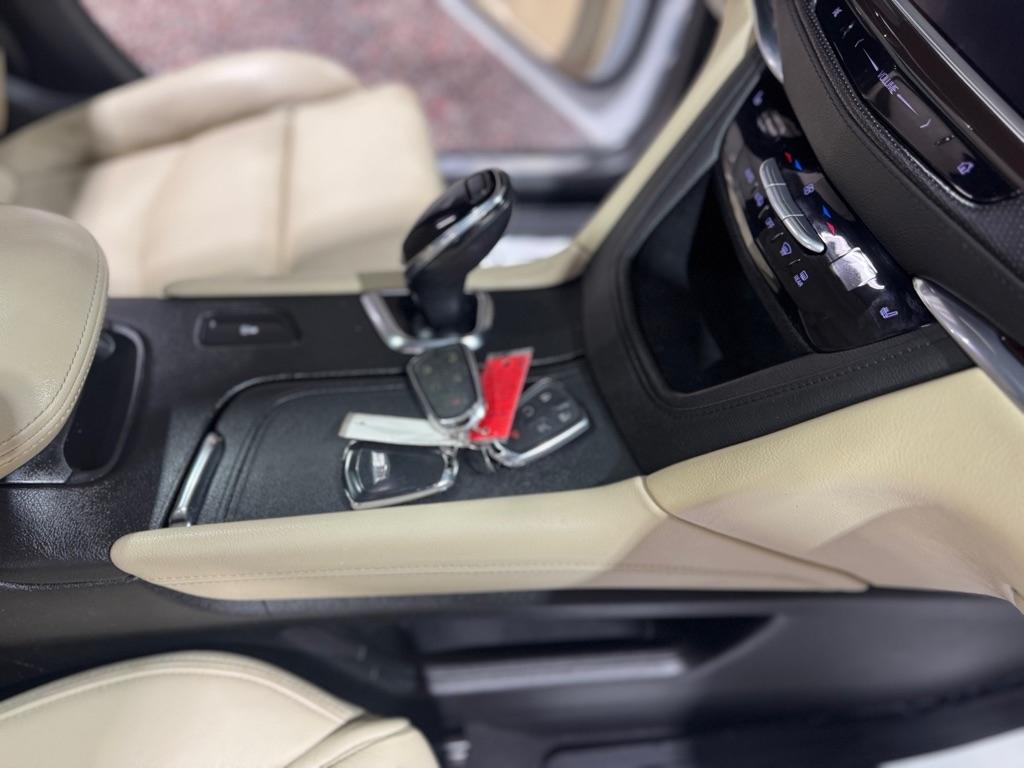 Cadillac XT5 FWD 4dr Luxury 2017