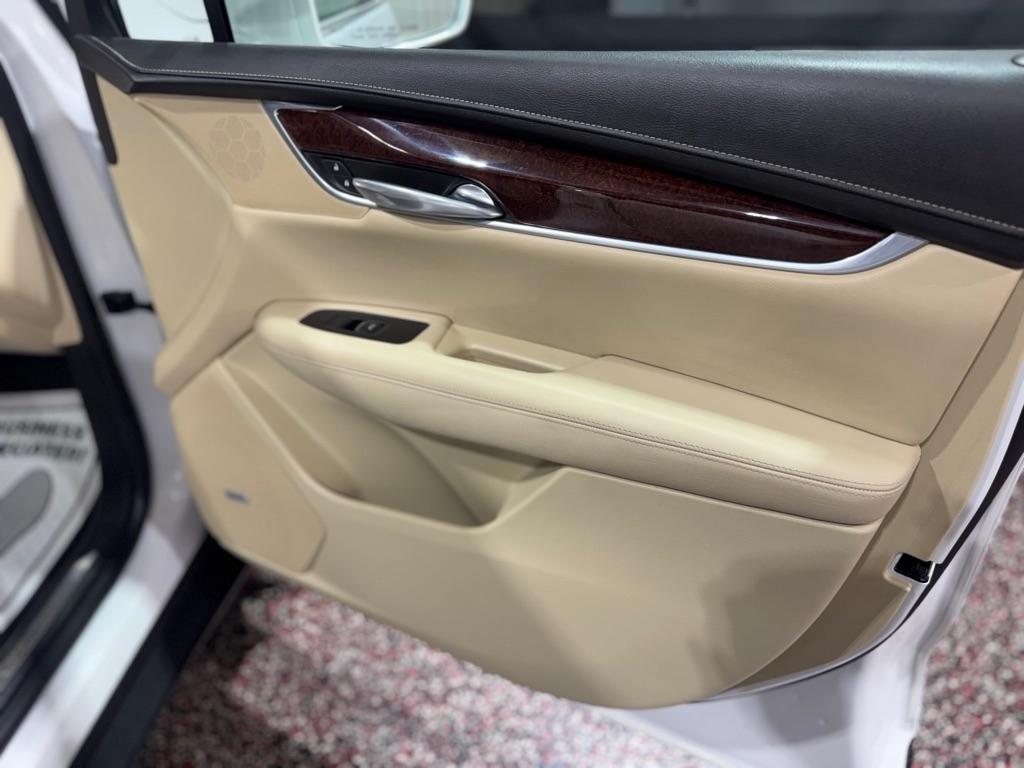 Cadillac XT5 FWD 4dr Luxury 2017