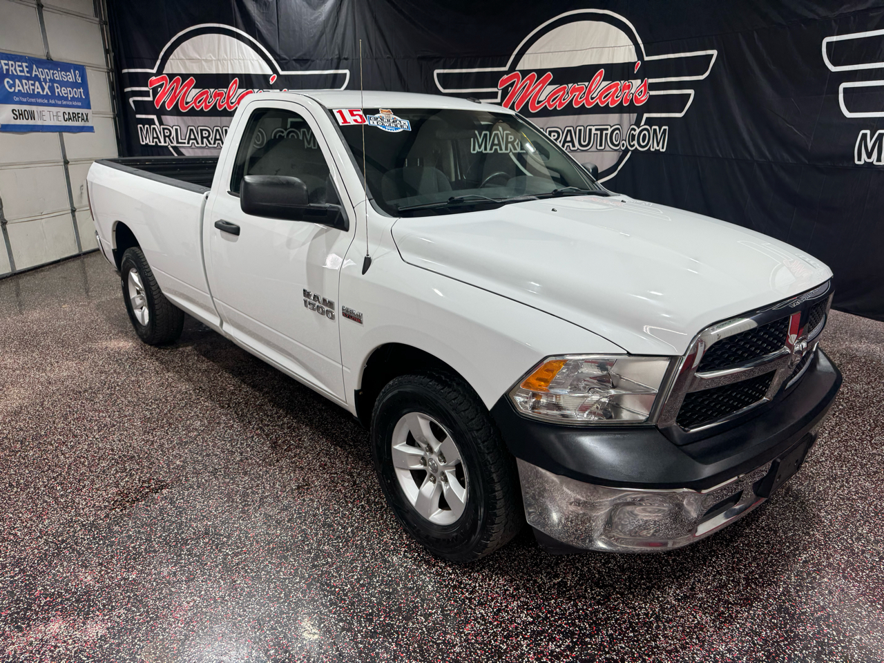 RAM 1500 4WD Reg Cab 140.5" Tradesman 2015