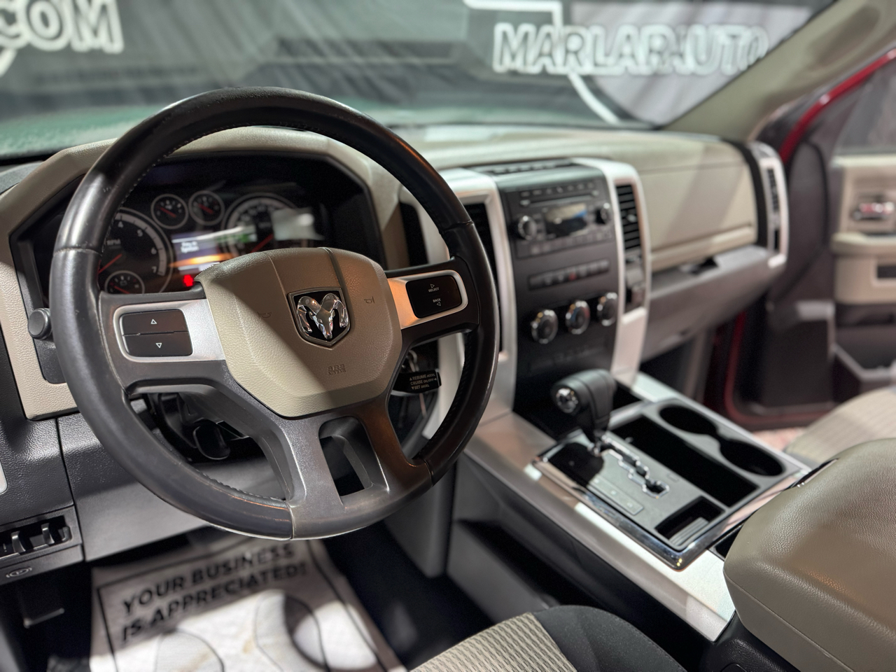 Dodge 1500 4WD Quad Cab 140.5" Big Horn 2011