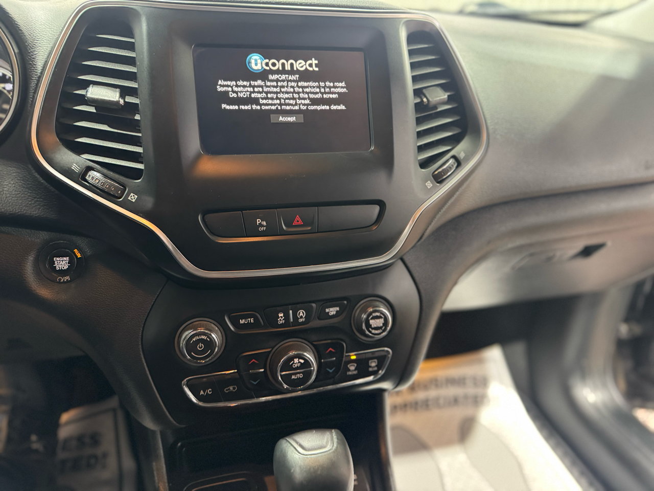 Jeep Cherokee Latitude Plus FWD 2019